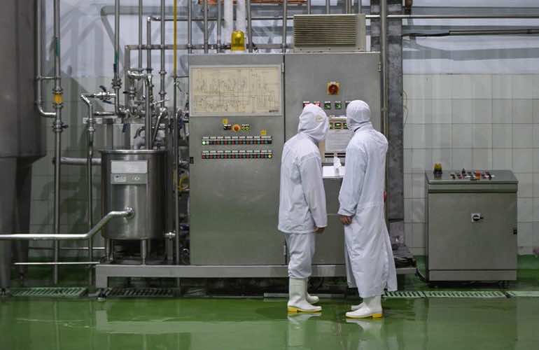 Nafoods achieved the international certificates of quality food standards AIJN, Halal, Kosher, BRC, SGF, ISO 22000: 2005, ...