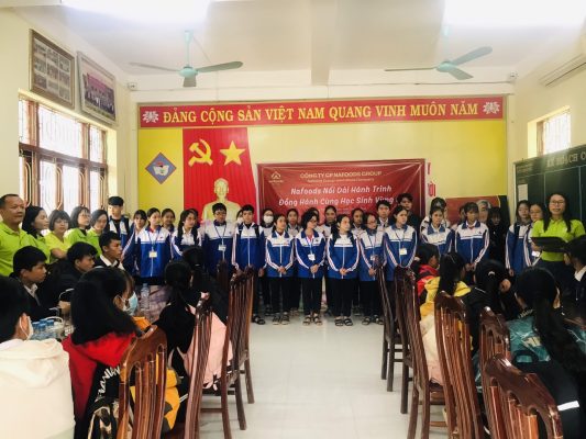 Nafoods tiếp nối chương trình từ thiện hướng về bà con vùng lũ miền Trung