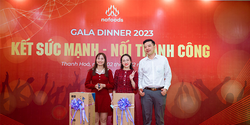 nafoods group tổ chức tiệc tất niên trao quà cho CBCN-NLĐ