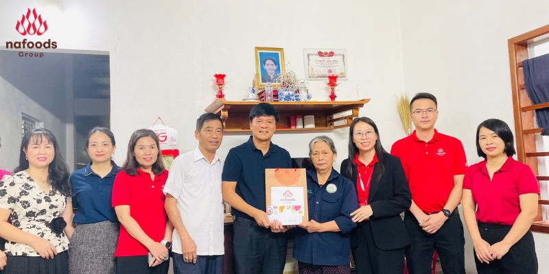 Nafoods Group tổ chức thăm hỏi gia đình chính sách phường Vinh Hưng, tỉnh Nghệ An nhân 78 Năm Ngày Thương Binh – Liệt Sĩ,