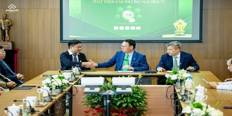Đại diện Nafoods Group, VTV Digital và Netacom ký kết biên bản ghi nhớ tại sự kiện